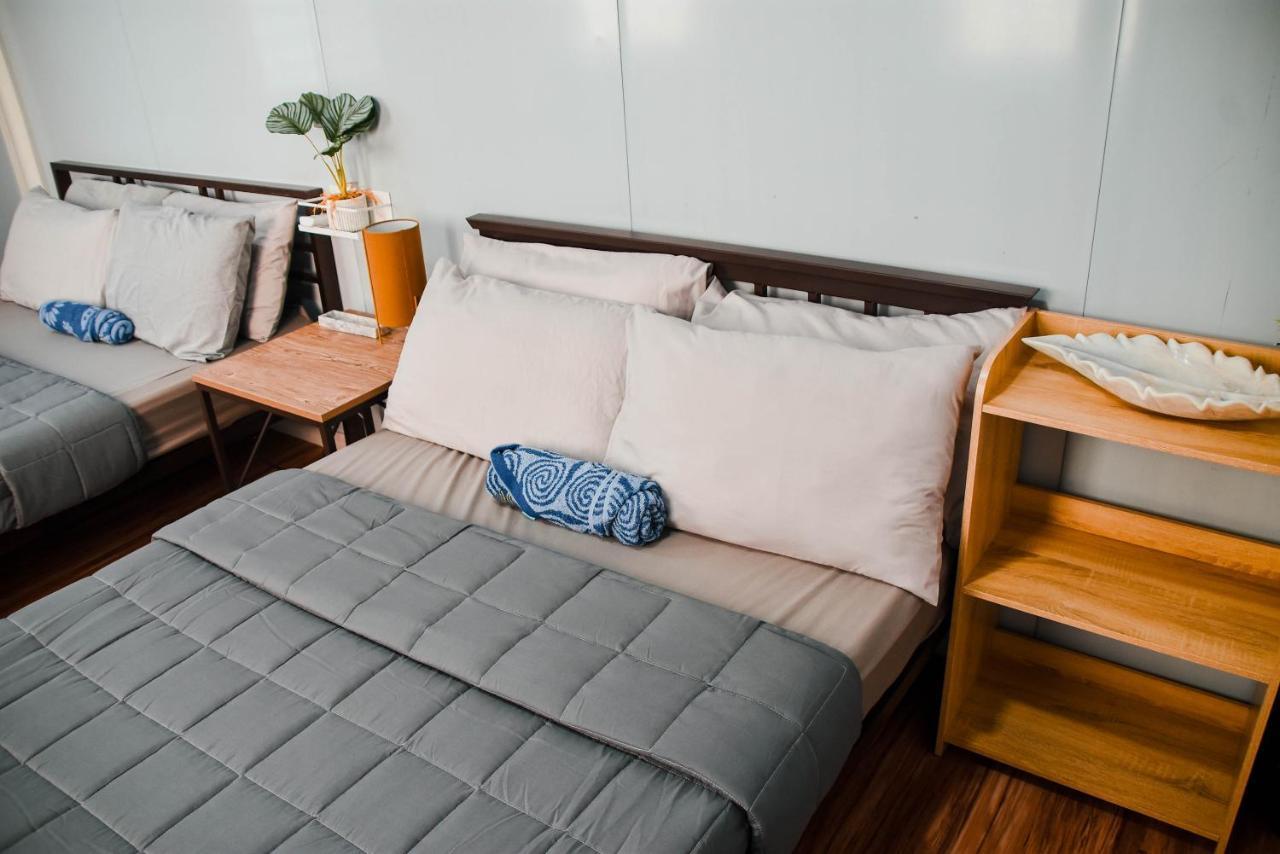 Olive Hostel Roxas City Bagian luar foto