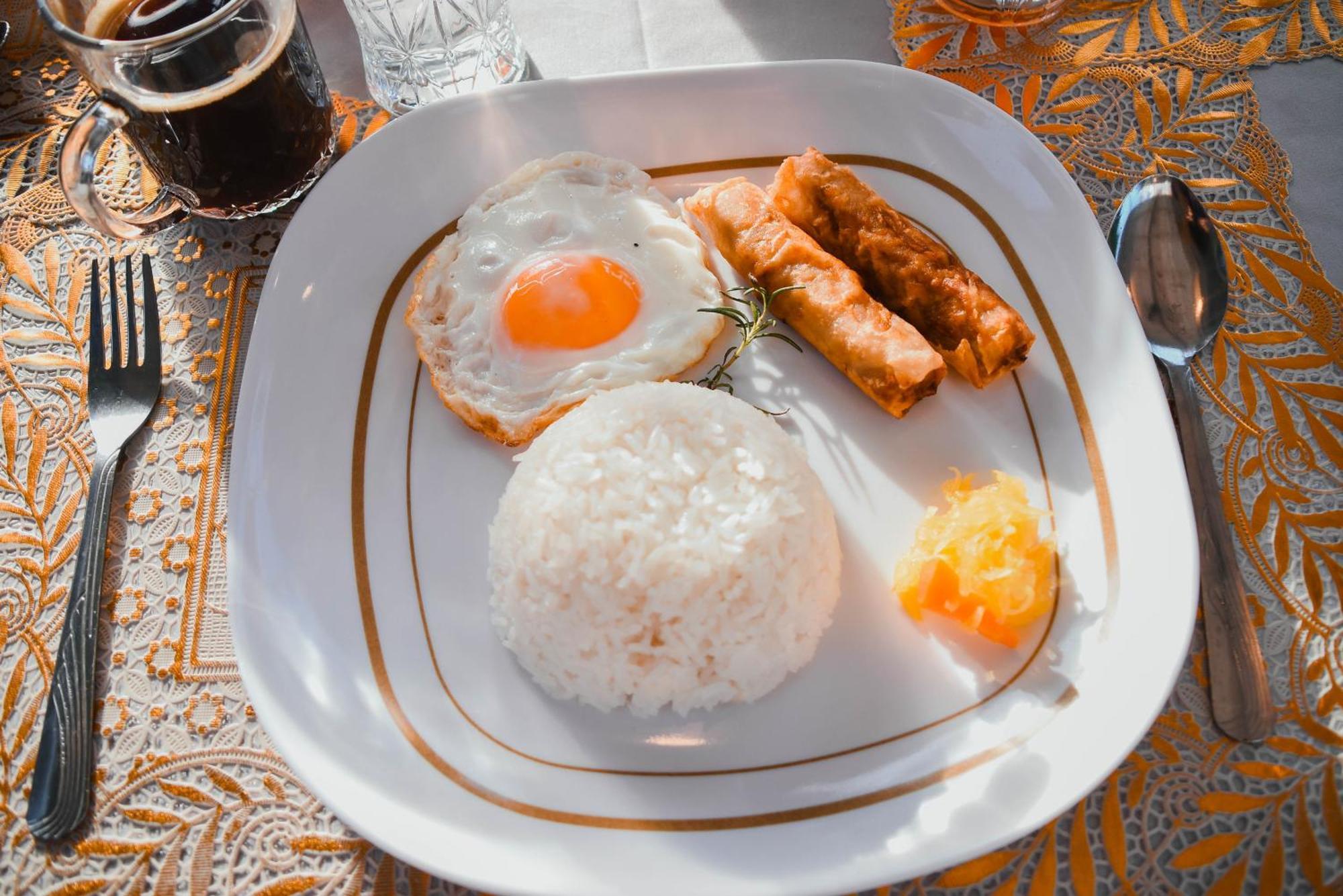 Olive Hostel Roxas City Bagian luar foto